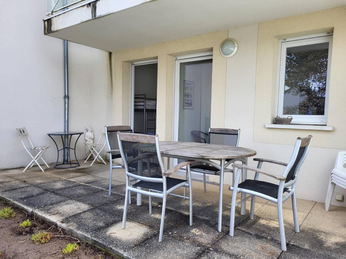 Appartement Rez-De-Jardin, Front De Mer, 4 Pers, Calme, Wifi Gratuit - Fr-1-465-46 Merville-Franceville-Plage Exterior foto